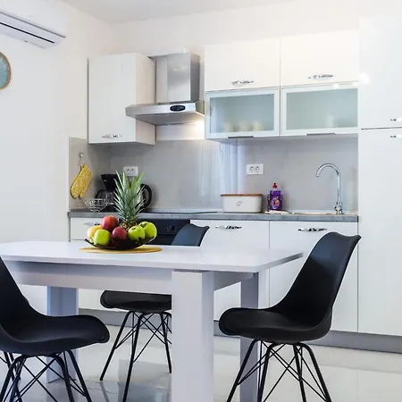 Petra Modern With Free Parking And Bbq *