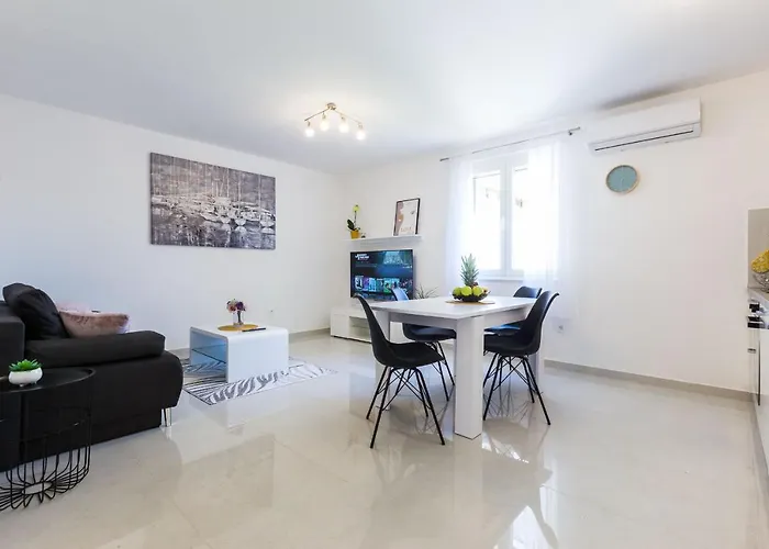 Petra Modern With Free Parking And Bbq * Zadar