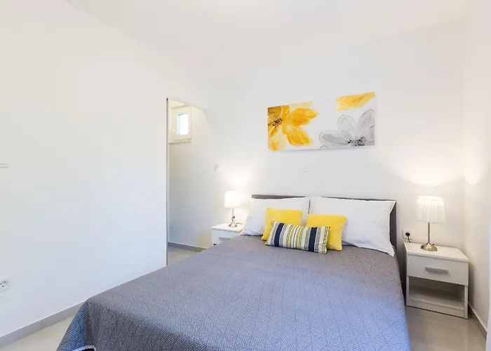 Petra Modern With Free Parking And Bbq *